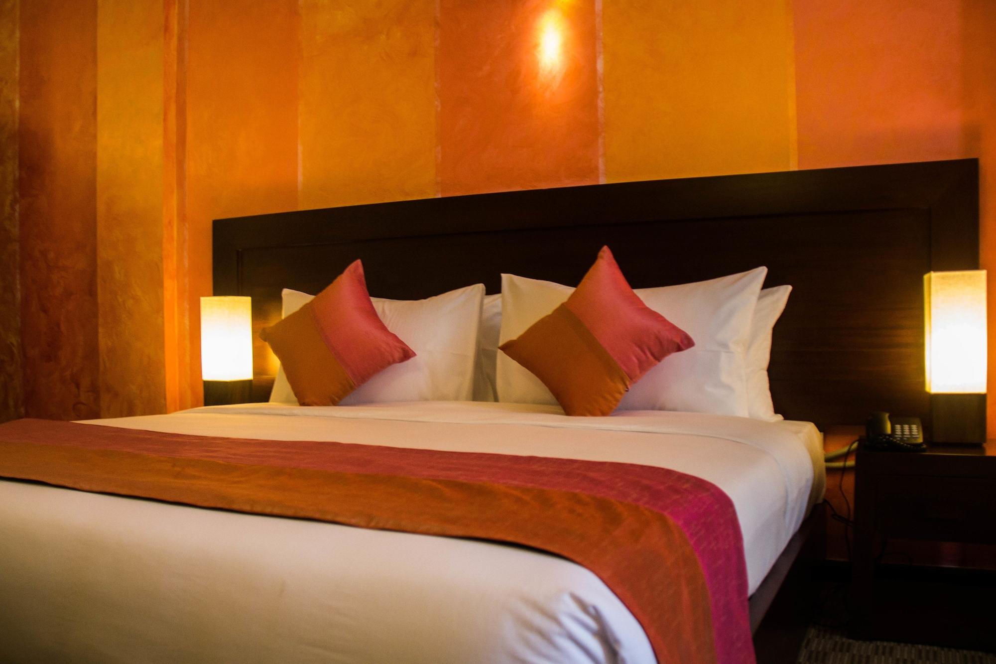 Ceylon City Hotel,Colombo Exterior photo