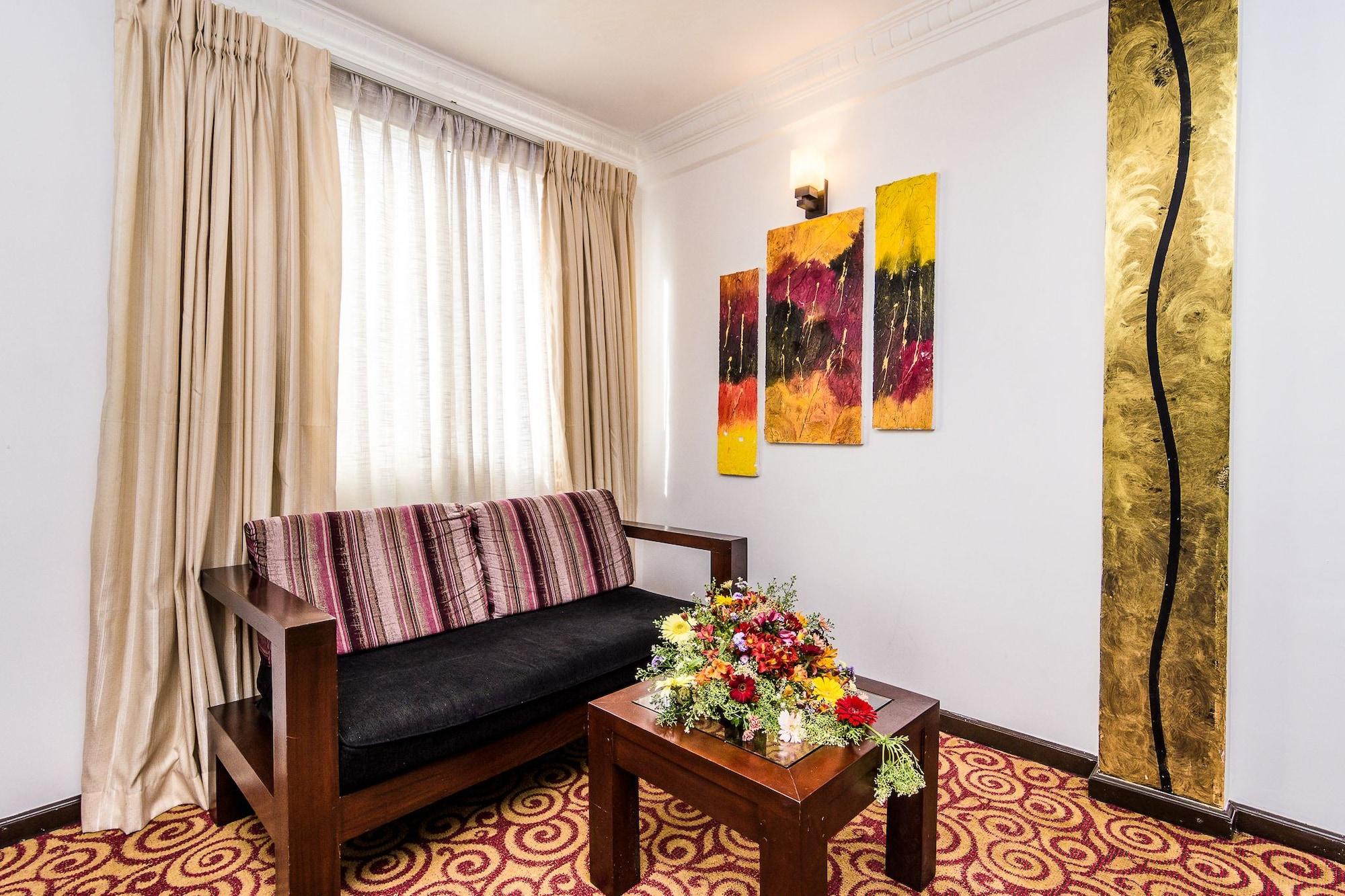 Ceylon City Hotel,Colombo Exterior photo